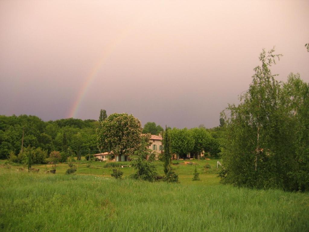 La Source, Vegetarian Guest House Chabeuil Exteriör bild