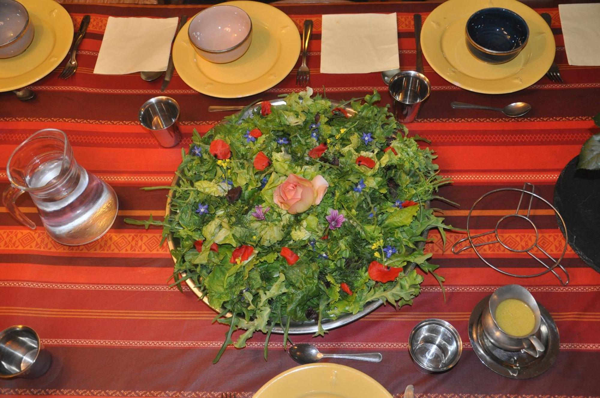 La Source, Vegetarian Guest House Chabeuil Exteriör bild