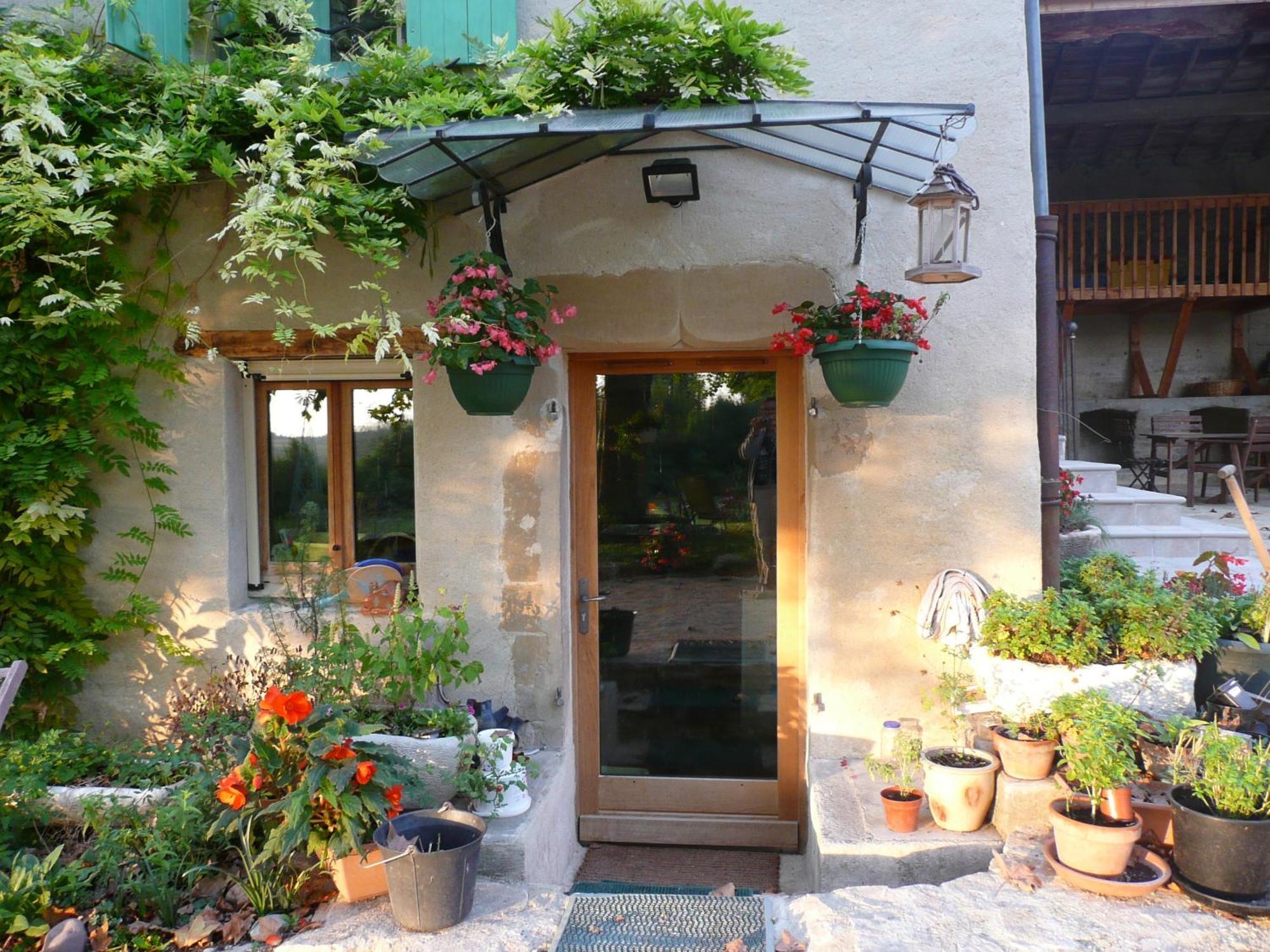 La Source, Vegetarian Guest House Chabeuil Exteriör bild