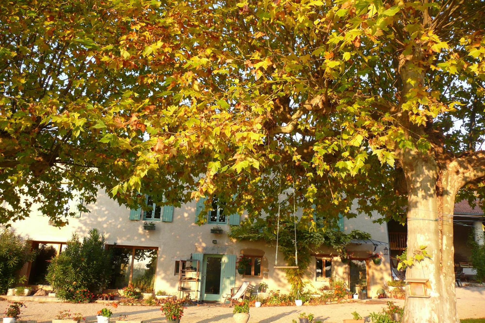 La Source, Vegetarian Guest House Chabeuil Exteriör bild