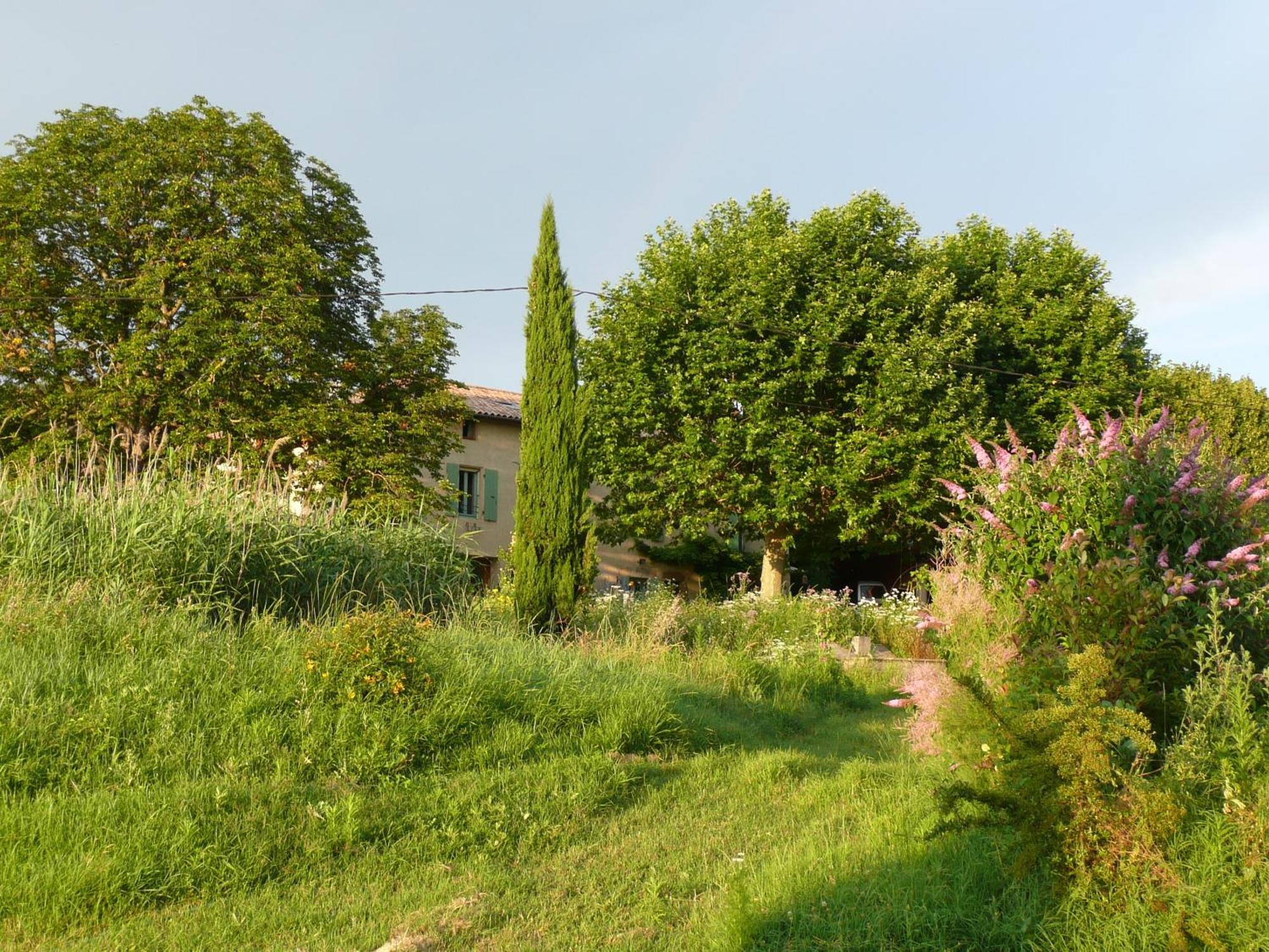 La Source, Vegetarian Guest House Chabeuil Exteriör bild